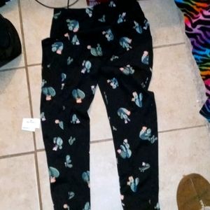Cactus leggings.